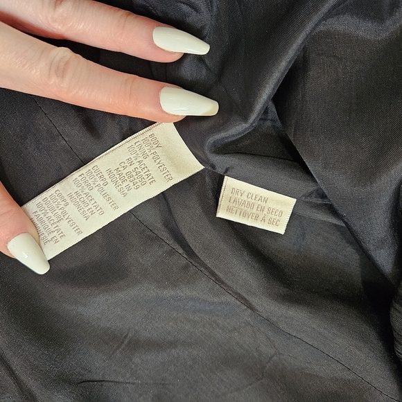 🔴 Vintage Jones New York Womens Black 2-piece Suit - Size 8/10 - Picture 6 of 16